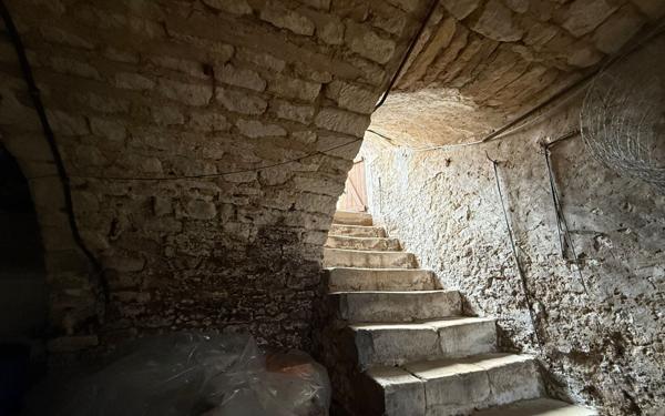 Maison à vendre    6 pièces •  Mamers