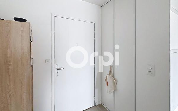 Appartement à vendre    1 pièce • 30,11 m2 Compiègne