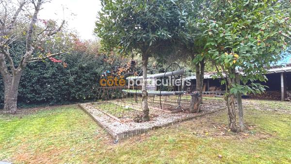 Vente
                Maison197,08 m² - 7 Pièces -
                    SAINT MEDARD EN JALLES (33160)