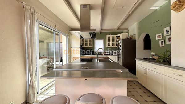 Vente Maison197,08 m² - 7 Pièces - SAINT MEDARD EN JALLES (33160)