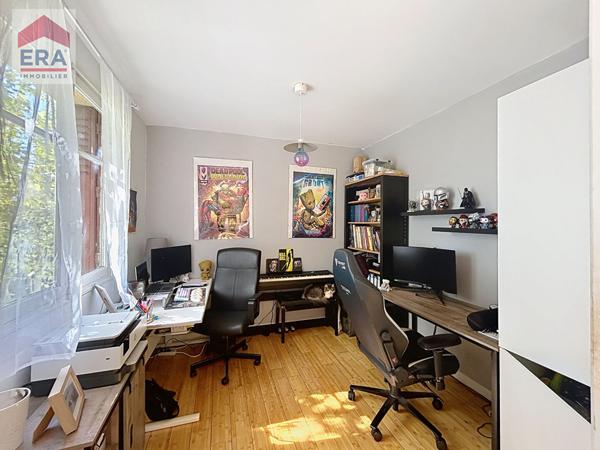 AIX EN PROVENCE EXCLUSIVITE 4 pièces 3 chambres centre ville à pied  calme verdure