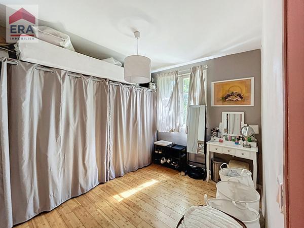 AIX EN PROVENCE EXCLUSIVITE 4 pièces 3 chambres centre ville à pied  calme verdure