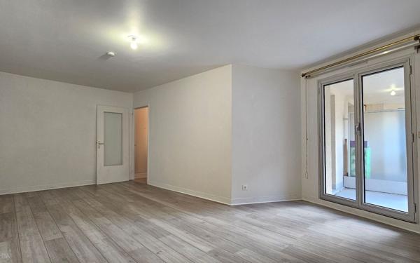 Appartement à vendre    2 pièces •  Vernon