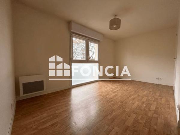 Location Studio 17.8 m² - 84 AVENUE JACQUES COEUR Poitiers 86000