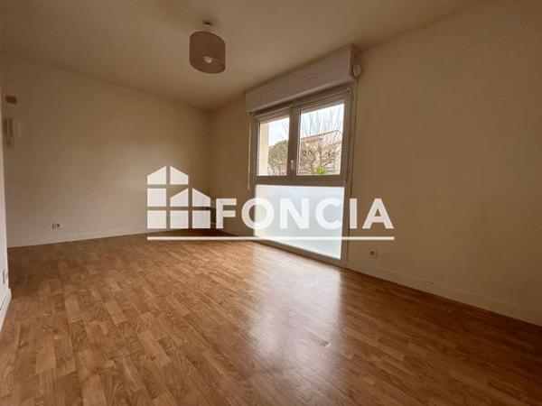 Location Studio 17.8 m² - 84 AVENUE JACQUES COEUR Poitiers 86000