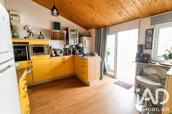 Maison à vendre 4 pièces 92 m² Laval
