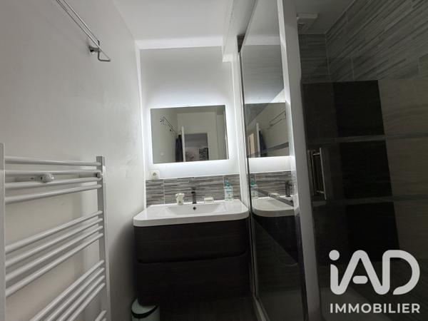 Maison à vendre 5 pièces 121 m² Sainte-Luce-sur-Loire