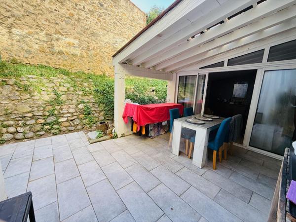 Appartement T3 avec cour extérieure