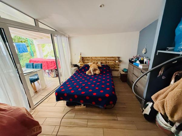 Appartement T3 avec cour extérieure