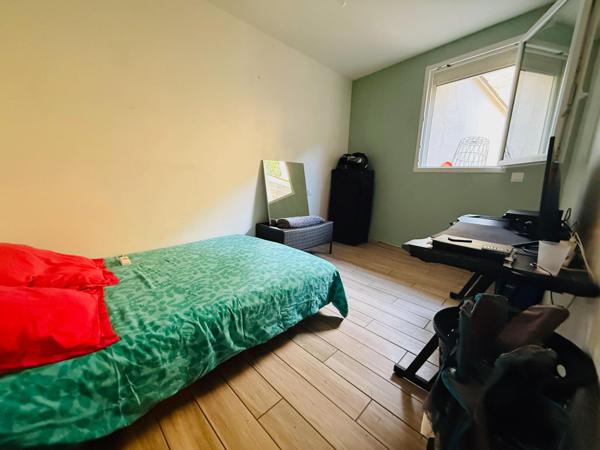 Appartement T3 avec cour extérieure