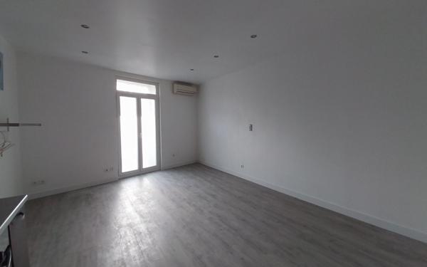 Appartement à louer    3 pièces • 60,72 m2 Sérignan