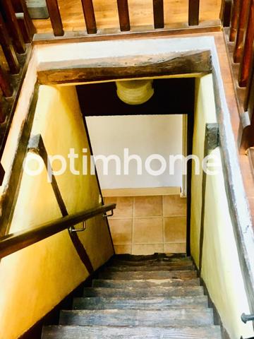 Centre Moret Sur Loing (77) - Maison à vendre 85m2 avec une petite cour intérieure et une dépendance 34m2.