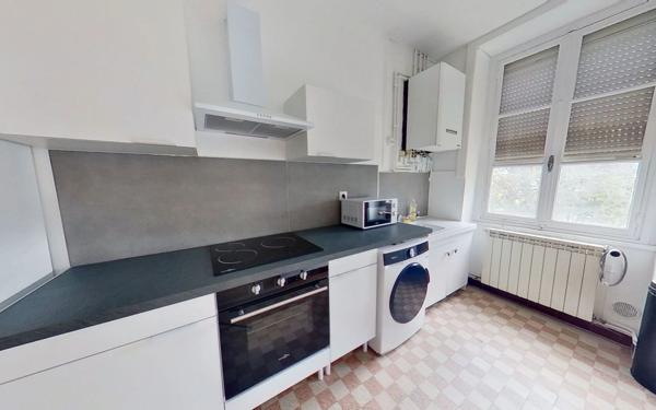 Appartement à louer    3 pièces • 61,23 m2 Lyon 8