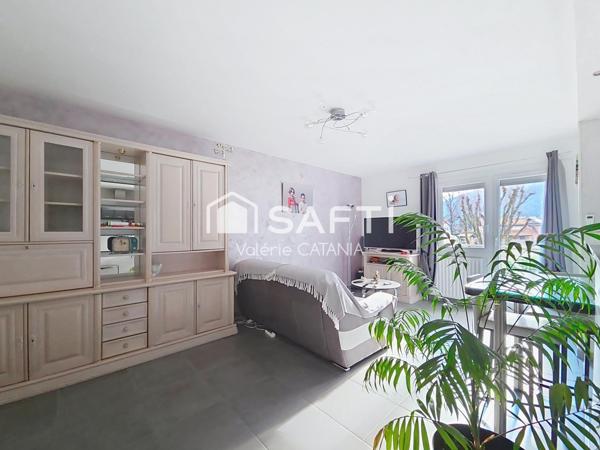 Sassenage – Appartement T4 de 76m², lumineux avec balcon, garage et cellier