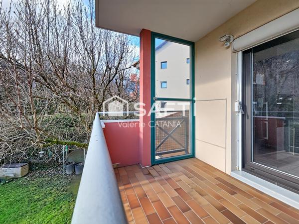 Sassenage – Appartement T4 de 76m², lumineux avec balcon, garage et cellier