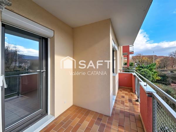 Sassenage – Appartement T4 de 76m², lumineux avec balcon, garage et cellier