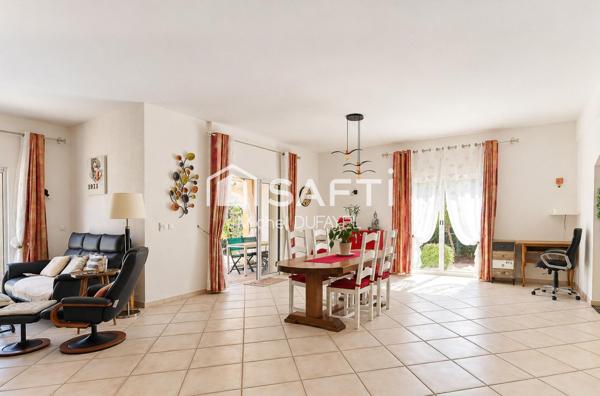 Fréjus - domaine fermé et sécurisé - 133 m².