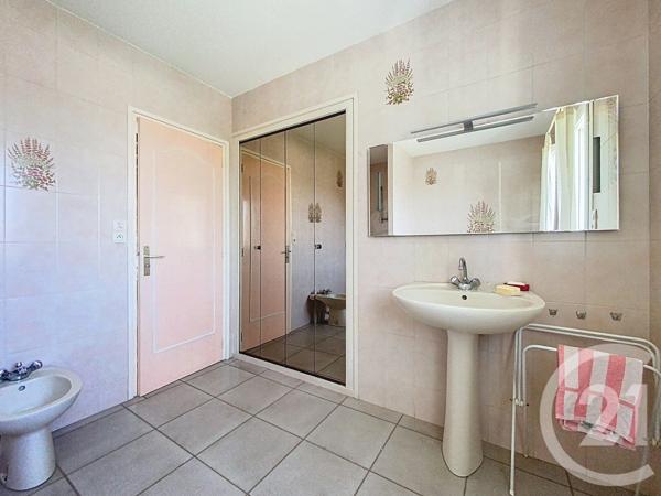 Maison à vendre  4 pièces - 140 m2 ROCHEFORT - 17