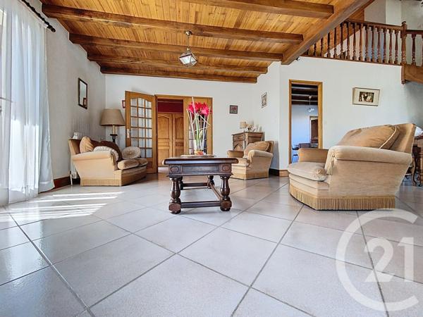 Maison à vendre  4 pièces - 140 m2 ROCHEFORT - 17