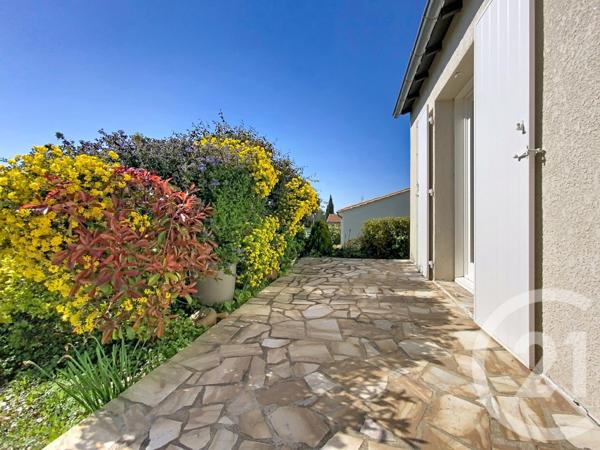 Maison à vendre  4 pièces - 140 m2 ROCHEFORT - 17