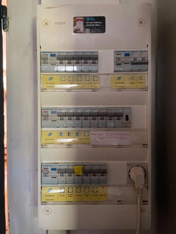 Authenticité et charme 172m2 et 5ha de terrain attenant 252000€