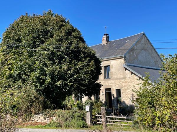 Authenticité et charme 172m2 et 5ha de terrain attenant 252000€
