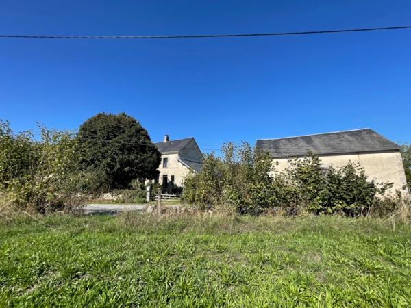 Authenticité et charme 172m2 et 5ha de terrain attenant 252000€