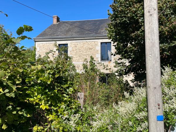 Authenticité et charme 172m2 et 5ha de terrain attenant 252000€