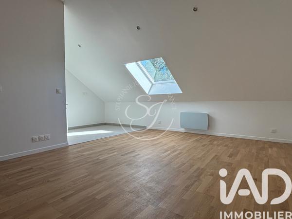 Location appartement 3 pièces 40 m² Corbeil-Essonnes