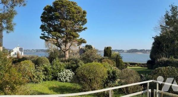  
A VENDRE - La Trinité-sur-mer (56)       Vente interactive par appels d'offres (système d'en...