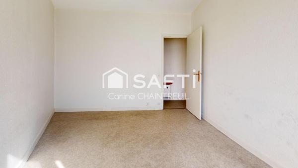 À vendre – Charmant T2 de 47 m² avec balcon plein sud, cave et parking – Centre de Bron