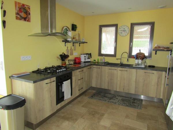 Très belle maison 165m² avec piscine, 5 chambres, garage