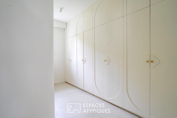 Propriété haut de gamme avec jardin, piscine et court de tennis