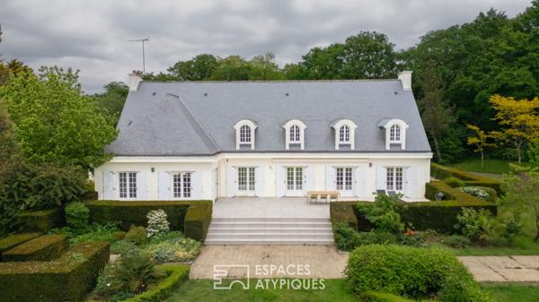 Propriété haut de gamme avec jardin, piscine et court de tennis