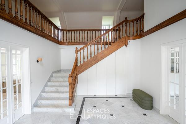 Propriété haut de gamme avec jardin, piscine et court de tennis