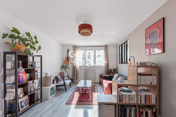 2 pièces rénové, calme et lumineux