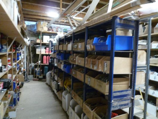 Dpt Aisne (02), LA CROIX SUR OURCQ à vendre ensemble immobilier professionnel 1170 m2 ateliers et bureaux sur 3000 m2 de terrain