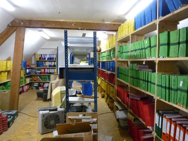 Dpt Aisne (02), LA CROIX SUR OURCQ à vendre ensemble immobilier professionnel 1170 m2 ateliers et bureaux sur 3000 m2 de terrain