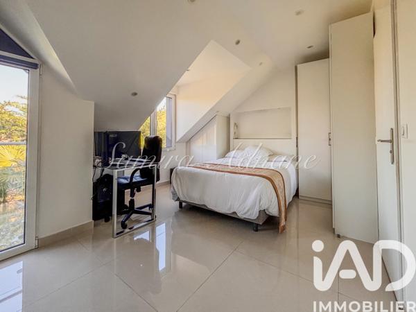 Maison à vendre 10 pièces 257,46 m² Montigny-lès-Cormeilles