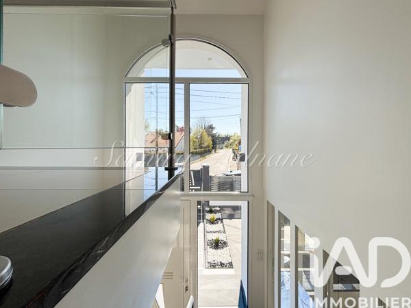 Maison à vendre 10 pièces 257,46 m² Montigny-lès-Cormeilles