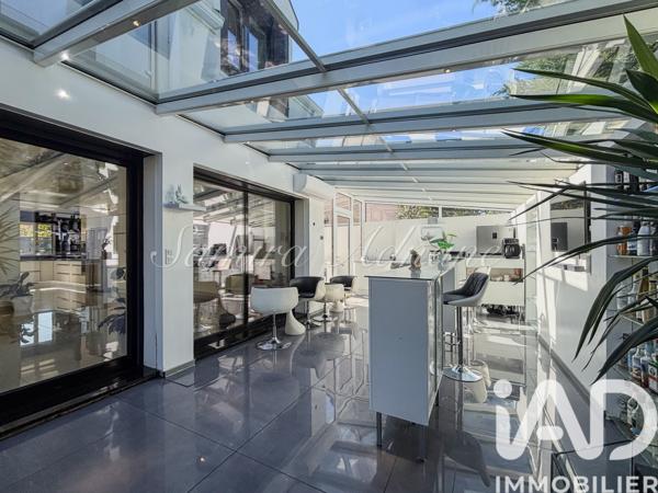 Maison à vendre 10 pièces 257,46 m² Montigny-lès-Cormeilles