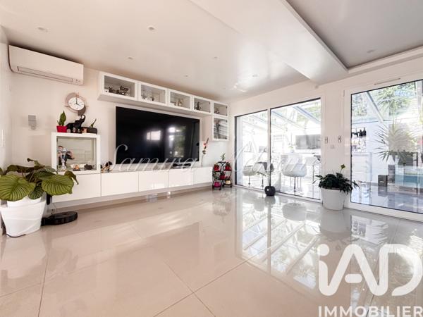 Maison à vendre 10 pièces 257,46 m² Montigny-lès-Cormeilles