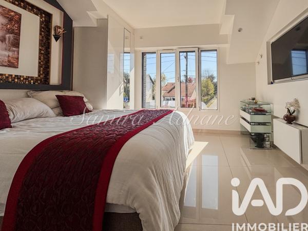 Maison à vendre 10 pièces 257,46 m² Montigny-lès-Cormeilles