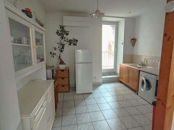 Appartement 3 pièces - 67 m² Exclusivité efficity