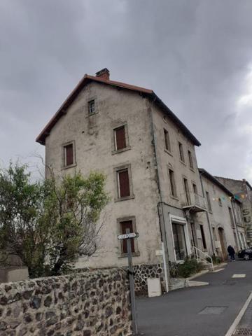 Immeuble Landos 12 pièce(s) 205.01 m2