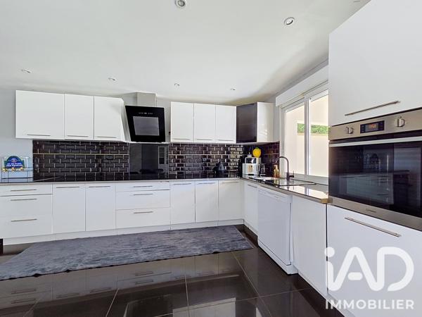 Maison à vendre 6 pièces 131,04 m² Linas