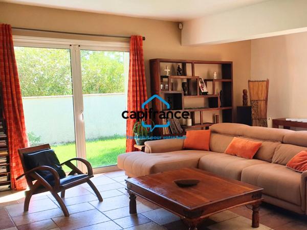 Maison de plain-pied 119 m² – Terrain de plus de 3 000 m² – Fort potentiel