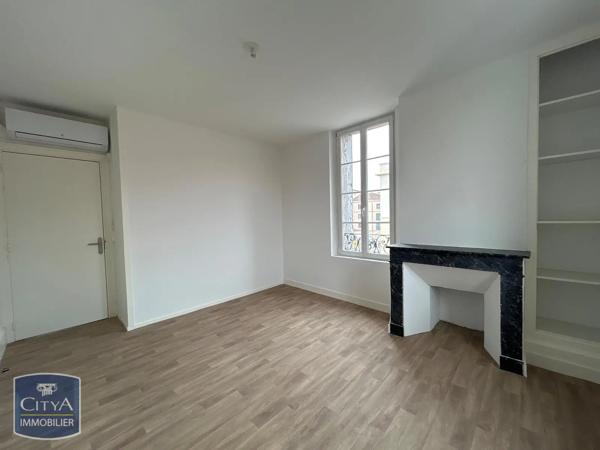 Appartement à louer 3 pièces 67.15m² Agen (47000)