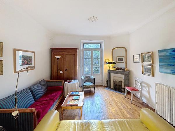 Maison à vendre 9 pièces jardin et garage REIMS (51)