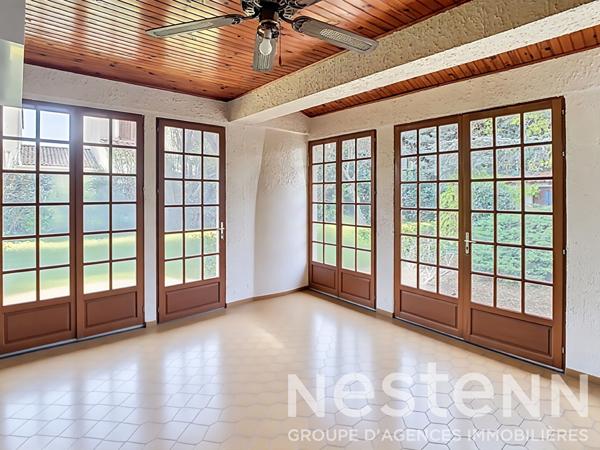 Maison T6 de 169 m² avec jardin et piscine